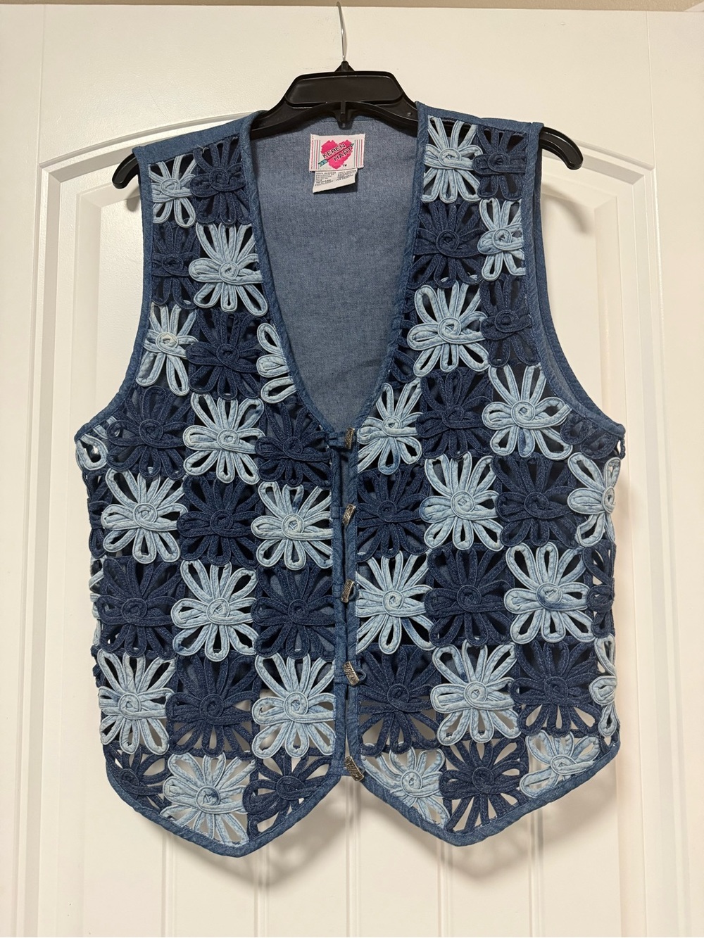 Vintage 90’s Keren Hart 3-D Flower Patchwork Denim Vest
